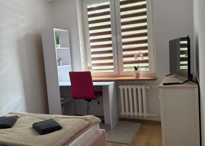 Saska Kepa Lux Apartment *