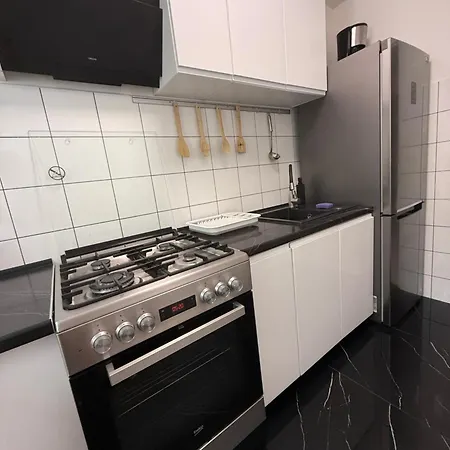 Apartment Saska Kepa Lux Warsaw